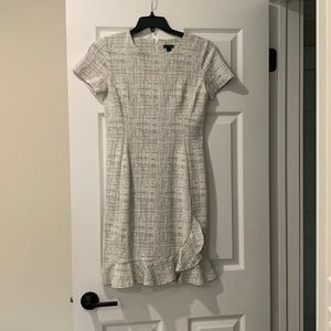 Ann Taylor white dress with black stitching pattern. Size 2